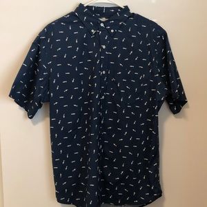 Shark short sleeve button up